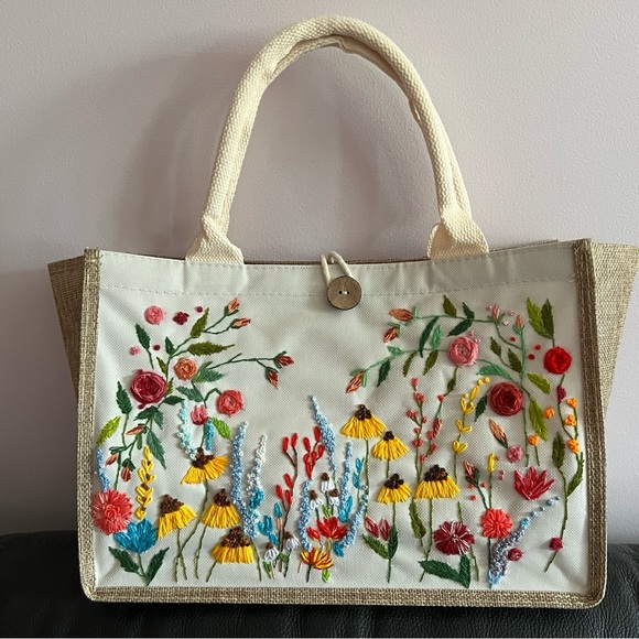 Hand Crafted Handbags - New hand crafted embroidery tote